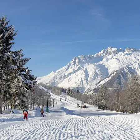 T-du Morel- A44- Grande Terrasse-4 Pers *